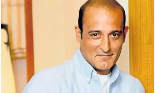 ਧੁਰੰਧਰ ਵਿੱਚ ਅਕਸ਼ੈ ਖੰਨਾ ਦਾ ਵਾਇਰਲ ਡਾਂਸ ਸਟੈਪ: ਕੀ ਇਹ ਵਿਨੋਦ ਖੰਨਾ ਦੀ ਨਕਲ ਹੈ? ਧੁਰੰਧਰ ਵਿੱਚ ਅਕਸ਼ੈ ਖੰਨਾ ਦਾ ਵਾਇਰਲ ਡਾਂਸ ਸਟੈਪ: ਕੀ ਇਹ ਵਿਨੋਦ ਖੰਨਾ ਦੀ ਨਕਲ ਹੈ?