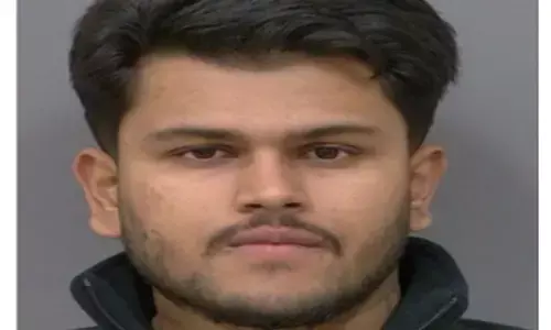 ਕੈਨੇਡਾ ਵਿਚ ਅਸ਼ਲੀਲ ਹਰਕਤਾਂ ਕਰਨ ਦੇ ਦੋਸ਼ ਹੇਠ ਭਾਰਤੀ ਕਾਬੂ ਕੈਨੇਡਾ ਵਿਚ ਅਸ਼ਲੀਲ ਹਰਕਤਾਂ ਕਰਨ ਦੇ ਦੋਸ਼ ਹੇਠ ਭਾਰਤੀ ਕਾਬੂ