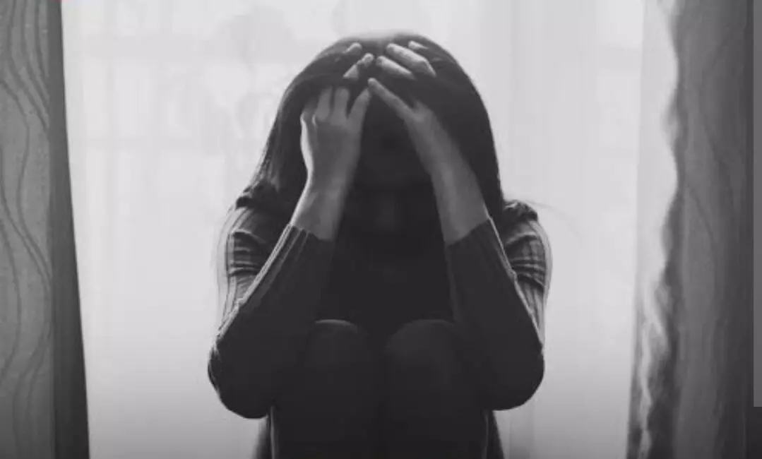 Punjab News: ਅੰਮ੍ਰਿਤਸਰ ਵਿੱਚ 22 ਸਾਲਾ ਨਵ ਵਿਆਹੁਤਾ ਨੇ ਕੀਤੀ ਖ਼ੁਦਕੁਸ਼ੀ, 10 ਮਹੀਨੇ ਪਹਿਲਾਂ ਹੋਇਆ ਸੀ ਵਿਆਹ Punjab News: ਅੰਮ੍ਰਿਤਸਰ ਵਿੱਚ 22 ਸਾਲਾ ਨਵ ਵਿਆਹੁਤਾ ਨੇ ਕੀਤੀ ਖ਼ੁਦਕੁਸ਼ੀ, 10 ਮਹੀਨੇ ਪਹਿਲਾਂ ਹੋਇਆ ਸੀ ਵਿਆਹ