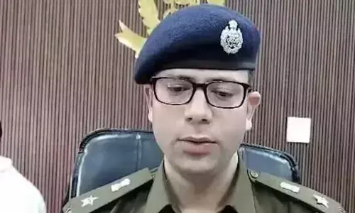 ਬੰਬ ਧਮਕੀ ਵਾਲੀ ਝੂਠੀ ਈਮੇਲ ਦੇ ਬਾਅਦ ਅੰਮ੍ਰਿਤਸਰ ਰੂਰਲ ‘ਚ ਹਾਈ ਅਲਰਟ, SSP ਨੇ ਕਿਹਾ ਪੈਨਿਕ ਪੈਦਾ ਕਰਨ ਦੀ ਕੋਸ਼ਿਸ਼ ਬੰਬ ਧਮਕੀ ਵਾਲੀ ਝੂਠੀ ਈਮੇਲ ਦੇ ਬਾਅਦ ਅੰਮ੍ਰਿਤਸਰ ਰੂਰਲ ‘ਚ ਹਾਈ ਅਲਰਟ, SSP ਨੇ ਕਿਹਾ ਪੈਨਿਕ ਪੈਦਾ ਕਰਨ ਦੀ ਕੋਸ਼ਿਸ਼