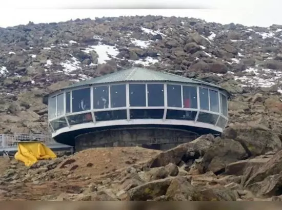 ਭਾਰਤ ਵਿਚ ਦੁਨੀਆ ਦਾ ਸਭ ਤੋਂ ਉੱਚਾ ਘੁੰਮਣ ਵਾਲਾ ਰੈਸਟੋਰੈਂਟ ਖੁੱਲ੍ਹਿਆ ਭਾਰਤ ਵਿਚ ਦੁਨੀਆ ਦਾ ਸਭ ਤੋਂ ਉੱਚਾ ਘੁੰਮਣ ਵਾਲਾ ਰੈਸਟੋਰੈਂਟ ਖੁੱਲ੍ਹਿਆ