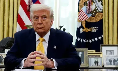 ਸੀਰੀਆ ਵਿੱਚ IS ਹਮਲਾ: ਅਮਰੀਕੀ ਸੈਨਿਕਾਂ ਦੀ ਮੌਤ ਅਤੇ ਟਰੰਪ ਦੀ ਸਖ਼ਤ ਚੇਤਾਵਨੀ ਸੀਰੀਆ ਵਿੱਚ IS ਹਮਲਾ: ਅਮਰੀਕੀ ਸੈਨਿਕਾਂ ਦੀ ਮੌਤ ਅਤੇ ਟਰੰਪ ਦੀ ਸਖ਼ਤ ਚੇਤਾਵਨੀ