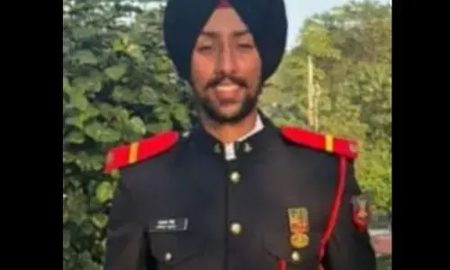 ਪੰਜ ਪੀੜ੍ਹੀਆਂ ਦੀ ਫੌਜੀ ਵਿਰਾਸਤ: ਲੈਫਟੀਨੈਂਟ ਸਰਤਾਜ ਸਿੰਘ ਬਣੇ ਪੰਜਵੀਂ ਪੀੜ੍ਹੀ ਦੇ ਅਫ਼ਸਰ ਪੰਜ ਪੀੜ੍ਹੀਆਂ ਦੀ ਫੌਜੀ ਵਿਰਾਸਤ: ਲੈਫਟੀਨੈਂਟ ਸਰਤਾਜ ਸਿੰਘ ਬਣੇ ਪੰਜਵੀਂ ਪੀੜ੍ਹੀ ਦੇ ਅਫ਼ਸਰ