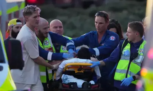 Australia: ਆਸਟ੍ਰੇਲੀਆ ਫਾਇਰਿੰਗ ਵਿੱਚ ਮਰਨ ਵਾਲਿਆਂ ਦੀ ਗਿਣਤੀ ਹੋਈ 12, PM ਮੋਦੀ ਵੱਲੋਂ ਘਟਨਾ ਦੀ ਨਿੰਦਾ Australia: ਆਸਟ੍ਰੇਲੀਆ ਫਾਇਰਿੰਗ ਵਿੱਚ ਮਰਨ ਵਾਲਿਆਂ ਦੀ ਗਿਣਤੀ ਹੋਈ 12, PM ਮੋਦੀ ਵੱਲੋਂ ਘਟਨਾ ਦੀ ਨਿੰਦਾ