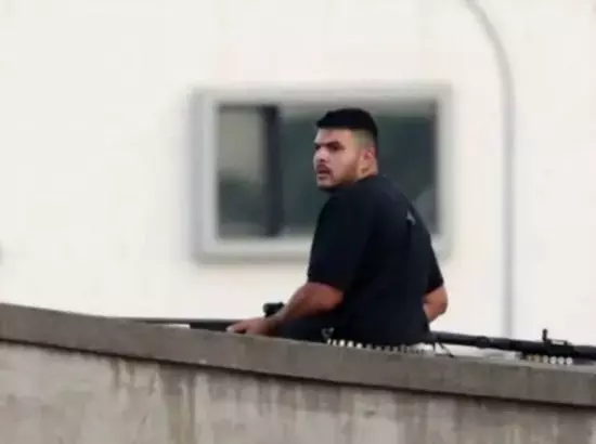 2 ਸ਼ੂਟਰ, 20 ਮਿੰਟ, 16 ਮੌਤਾਂ: ਸਿਡਨੀ ਕਤਲੇਆਮ ਦਾ ਦੋਸ਼ੀ ਨਵੀਦ ਅਕਰਮ, ਪਾਕਿਸਤਾਨੀ ਸਬੰਧਾਂ ਦਾ ਖੁਲਾਸਾ 2 ਸ਼ੂਟਰ, 20 ਮਿੰਟ, 16 ਮੌਤਾਂ: ਸਿਡਨੀ ਕਤਲੇਆਮ ਦਾ ਦੋਸ਼ੀ ਨਵੀਦ ਅਕਰਮ, ਪਾਕਿਸਤਾਨੀ ਸਬੰਧਾਂ ਦਾ ਖੁਲਾਸਾ