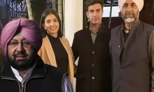 ਕੈਪਟਨ ਅਮਰਿੰਦਰ ਤੇ ਮਨਪ੍ਰੀਤ ਬਾਦਲ ਬਣੇ ਰਿਸ਼ਤੇਦਾਰ ਕੈਪਟਨ ਅਮਰਿੰਦਰ ਤੇ ਮਨਪ੍ਰੀਤ ਬਾਦਲ ਬਣੇ ਰਿਸ਼ਤੇਦਾਰ