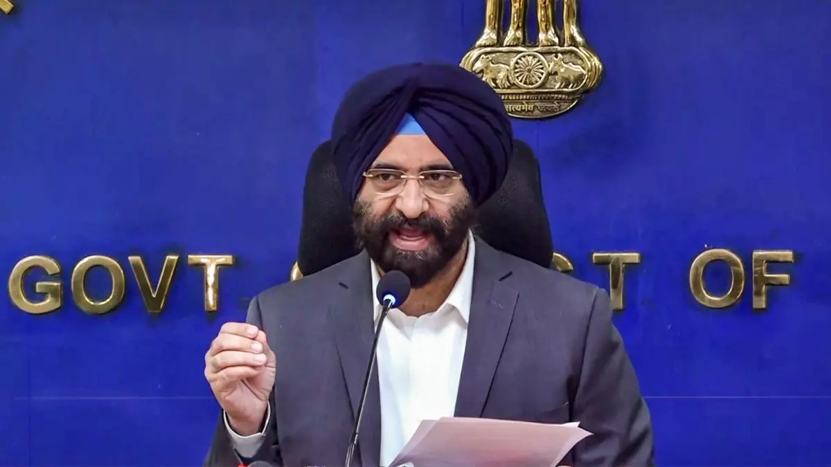 Manjinder Singh Sirsa: ਦਿੱਲੀ ਦੇ ਕੈਬਿਨੇਟ ਮੰਤਰੀ ਮਨਜਿੰਦਰ ਸਿੰਘ ਸਿਰਸਾ ਨੂੰ ਮੰਗਣੀ ਪਈ ਮੁਆਫੀ, ਜਾਣੋ ਕੀ ਹੈ ਮਾਮਲਾ Manjinder Singh Sirsa: ਦਿੱਲੀ ਦੇ ਕੈਬਿਨੇਟ ਮੰਤਰੀ ਮਨਜਿੰਦਰ ਸਿੰਘ ਸਿਰਸਾ ਨੂੰ ਮੰਗਣੀ ਪਈ ਮੁਆਫੀ, ਜਾਣੋ ਕੀ ਹੈ ਮਾਮਲਾ