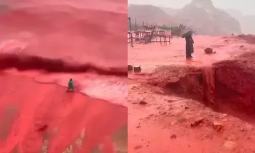 Iran Red Rain: ਈਰਾਨ ਵਿੱਚ ਹੋਈ ਖ਼ੂਨੀ ਬਾਰਿਸ਼, ਲਾਲ ਹੋ ਗਈ ਮਿੱਟੀ, ਤਸਵੀਰਾਂ ਵਾਇਰਲ