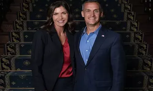 ਅਮਰੀਕਾ : ਗੈਰਕਾਨੂੰਨੀ ਪ੍ਰਵਾਸੀਆਂ ਨੂੰ ਡਿਪੋਰਟ ਕਰ ਰਹੇ ਮਹਿਕਮੇ ਵਿਚ ਘਪਲਾ