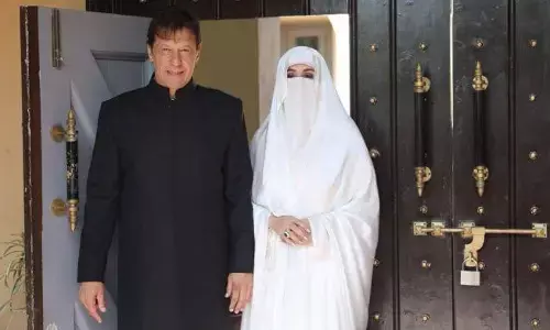 Imran Khan; ਪਾਕਿਸਤਾਨ ਦੀ ਅਦਾਲਤ ਨੇ ਸਾਬਕਾ PM ਇਮਰਾਨ ਖਾਨ ਤੇ ਉਨ੍ਹਾਂ ਦੀ ਪਤਨੀ ਨੂੰ ਸੁਣਾਈ 17 ਸਾਲ ਦੀ ਸਜ਼ਾ