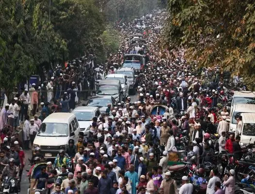 Bangladesh ਵਿੱਚ ਯੂਨਸ ਸਰਕਾਰ ਨੂੰ ਡੇਗਣ ਦੀਆਂ ਤਿਆਰੀਆਂ Bangladesh ਵਿੱਚ ਯੂਨਸ ਸਰਕਾਰ ਨੂੰ ਡੇਗਣ ਦੀਆਂ ਤਿਆਰੀਆਂ