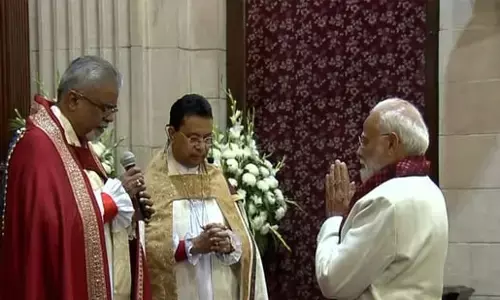 Merry Christmas 2025: ਕ੍ਰਿਸਮਸ ਮੌਕੇ ਚਰਚ ਵਿੱਚ ਨਜ਼ਰ ਆਏ PM ਮੋਦੀ, ਈਸਾਈ ਭਾਈਚਾਰੇ ਦੇ ਨਾਮ ਦਿੱਤਾ ਖ਼ਾਸ ਸੰਦੇਸ਼