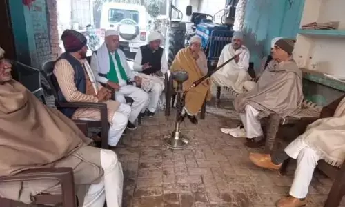 Khap Panchayat ਦੇ ਸਖ਼ਤ ਫ਼ਰਮਾਨ: ਹਾਫ਼ ਪੈਂਟ ਅਤੇ ਸਮਾਰਟਫ਼ੋਨ ਤੇ ਪਾਬੰਦੀ