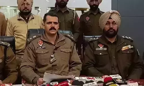 Moga Police ਦੇ ਹੱਥ ਲੱਗੀ ਵੱਡੀ ਕਾਮਯਾਬੀ, ਨਸ਼ਾ ਤਸਕਰ ਹਥਿਆਰਾਂ ਸਮੇਤ ਕੀਤਾ ਗ੍ਰਿਫਤਾਰ
