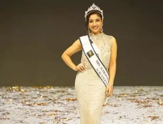 ਪੰਜਾਬ ਦੀ ਲੇਡੀ ਅਫਸਰ ਨੇ world of fashion ਚ ਗੱਡੇ ਝੰਡੇ ਪੰਜਾਬ ਦੀ ਲੇਡੀ ਅਫਸਰ ਨੇ world of fashion ਚ ਗੱਡੇ ਝੰਡੇ