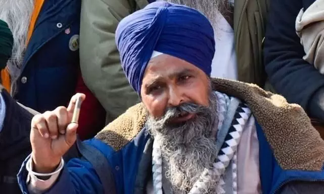 Amritsar ’ਚ KMM ਦਾ ਕੇਂਦਰ ਸਰਕਾਰ ਦੇ ਖ਼ਿਲਾਫ਼ ਜ਼ੋਰਦਾਰ ਪ੍ਰਦਰਸ਼ਨ Amritsar ’ਚ KMM ਦਾ ਕੇਂਦਰ ਸਰਕਾਰ ਦੇ ਖ਼ਿਲਾਫ਼ ਜ਼ੋਰਦਾਰ ਪ੍ਰਦਰਸ਼ਨ