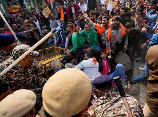 Bangladesh ਵਿੱਚ ਫਿਰ Hindu person ਦੀ ਕੁੱਟ-ਕੁੱਟ ਕੇ ਹੱਤਿਆ ਦੀ ਕੋਸ਼ਿਸ਼