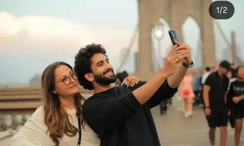 Jaya Prada; 63 ਸਾਲਾ ਦੀ ਇਹ ਮਸ਼ਹੂਰ ਅਦਾਕਾਰਾ ਨੌਜਵਾਨ ਲੜਕੇ ਨਾਲ ਆਈ ਨਜ਼ਰ, ਲੋਕਾਂ ਨੇ ਪੁੱਛੇ ਤਿੱਖੇ ਸਵਾਲ