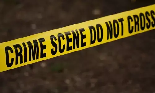 Crime News: ਪ੍ਰਾਪਰਟੀ ਡੀਲਰ ਦੀ ਕਾਰ ਤੇ ਚਲਾਈਆਂ ਅੰਨ੍ਹੇਵਾਹ ਗੋਲੀਆਂ, ਪੁਲਿਸ ਨੂੰ ਗੈਂਗਵਾਰ ਦਾ ਸ਼ੱਕ