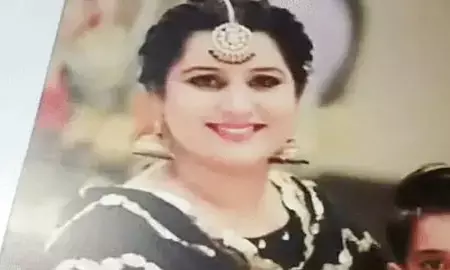 Punjab News: ਮਹਿਲਾ ਦਾ ਦਿਨ ਦਿਹਾੜੇ ਗੋਲੀ ਮਾਰ ਕੇ ਕਤਲ, ਇੱਕ ਮਹੀਨੇ ਪਹਿਲਾਂ ਕੈਨੇਡਾ ਤੋਂ ਪਰਤੀ ਸੀ