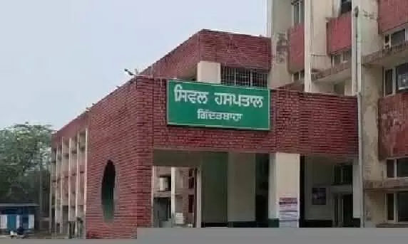 Muktsar Sahib : ਚੋਰਾਂ ਨੇ ਕਰਤਾ ਕਾਂਡ, 10 ਹਜ਼ਾਰ ਗੋਲੀਆਂ ਦੀ ਕੀਤੀ ਹਸਪਤਾਲ ’ਚੋ ਚੋਰੀ Muktsar Sahib : ਚੋਰਾਂ ਨੇ ਕਰਤਾ ਕਾਂਡ, 10 ਹਜ਼ਾਰ ਗੋਲੀਆਂ ਦੀ ਕੀਤੀ ਹਸਪਤਾਲ ’ਚੋ ਚੋਰੀ