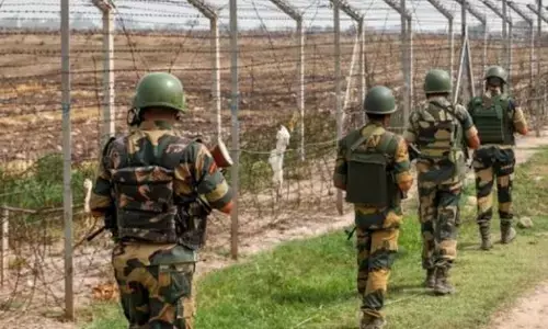 High alert at Chickens Neck: ਬੀਐਸਐਫ ਨੇ ਲਗਾਈ 12 ਫੁੱਟ ਉੱਚੀ ਸਮਾਰਟ ਵਾੜ