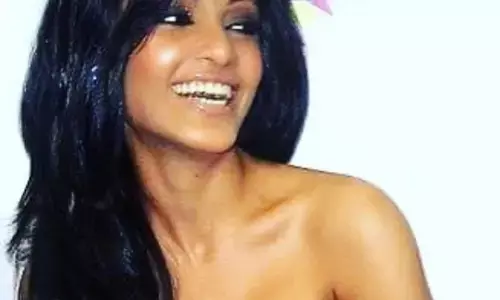 Koena Mitra: ਪਲਾਸਟਿਕ ਸਰਜਰੀ ਨੇ ਖ਼ਰਾਬ ਕੀਤਾ ਅਭਿਨੇਤਰੀ ਦਾ ਚਿਹਰਾ, ਕਦੇ ਸੀ ਨੈਸ਼ਨਲ ਕਰੱਸ਼, ਅੱਜ ਕੰਮ ਲਈ ਤਰਸ ਰਹੀ