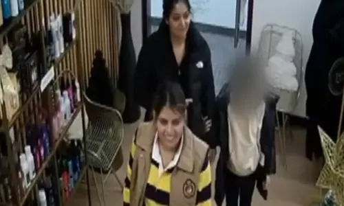 Canada ਵਿਚ 2 ਪੰਜਾਬਣਾਂ ਨੇ ਲੁੱਟਿਆ beauty parlor