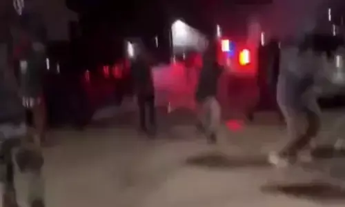 America : ਇੰਮੀਗ੍ਰੇਸ਼ਨ ਅਫ਼ਸਰਾਂ ਤੇ immigrants ’ਚ ਗਹਿਗੱਚ ਲੜਾਈ