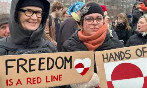 Trump ਵਿਰੁਧ Greenland ਦੀਆਂ ਸੜਕਾਂ ਤੇ ਉਤਰੇ ਲੋਕ, ਕੀ ਕਿਹਾ ? ਪੜ੍ਹੋ