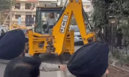 Mohali ਵਿੱਚ ਨਾਜਾਇਜ਼ ਕਬਜ਼ਿਆਂ ਤੇ ਚੱਲਿਆ Bulldozer