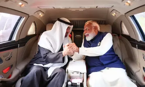 UAE President In India: ਸਿਰਫ਼ 2 ਘੰਟੇ ਲਈ ਭਾਰਤ ਆਏ UAE ਦੇ ਰਾਸ਼ਟਰਪਤੀ, PM ਮੋਦੀ ਨਾਲ ਸਾਈਨ ਕੀਤੀ ਵੱਡੀ ਡੀਲ