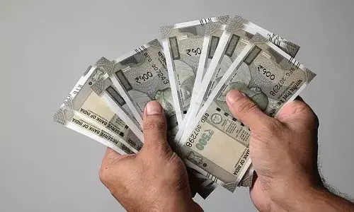 Budget 2026: ਬਜਟ ਤੋਂ ਪਹਿਲਾਂ ਸਰਕਾਰੀ ਮੁਲਾਜ਼ਮਾਂ ਨੂੰ ਵੱਡਾ ਤੋਹਫਾ, ਪੈਨਸ਼ਨ ਤੇ ਤਨਖ਼ਾਹ ਚ 30 ਫ਼ੀਸਦੀ ਦਾ ਵਾਧਾ