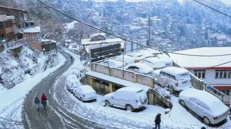 Snowfall In Himachal: 1 ਫ਼ਰਵਰੀ ਤੋਂ ਮੁੜ ਵਧੇਗੀ ਠੰਡ, ਹਿਮਾਚਲ ਚ ਹੋਵੇਗੀ ਭਾਰੀ ਬਰਫ਼ਬਾਰੀ, ਤਾਪਮਾਨ ਚ ਆਵੇਗੀ ਗਿਰਾਵਟ Snowfall In Himachal: 1 ਫ਼ਰਵਰੀ ਤੋਂ ਮੁੜ ਵਧੇਗੀ ਠੰਡ, ਹਿਮਾਚਲ ਚ ਹੋਵੇਗੀ ਭਾਰੀ ਬਰਫ਼ਬਾਰੀ, ਤਾਪਮਾਨ ਚ ਆਵੇਗੀ ਗਿਰਾਵਟ