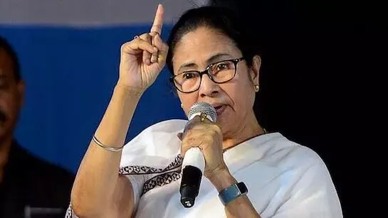 Mamta Banerjee: ਬੰਗਾਲ CM ਮਮਤਾ ਬੈਨਰਜੀ ਚੋਣ ਕਮਿਸ਼ਨ ਖ਼ਿਲਾਫ਼ ਪਹੁੰਚੀ ਸੁਪਰੀਮ ਕੋਰਟ, ਕਮਿਸ਼ਨ ਨੂੰ ਪਈਆਂ ਭਾਜੜਾਂ Mamta Banerjee: ਬੰਗਾਲ CM ਮਮਤਾ ਬੈਨਰਜੀ ਚੋਣ ਕਮਿਸ਼ਨ ਖ਼ਿਲਾਫ਼ ਪਹੁੰਚੀ ਸੁਪਰੀਮ ਕੋਰਟ, ਕਮਿਸ਼ਨ ਨੂੰ ਪਈਆਂ ਭਾਜੜਾਂ