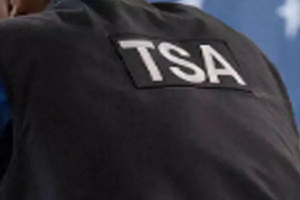 ਅਮਰੀਕਾ ਦੇ ਹਵਾਈ ਅੱਡਿਆਂ ’ਤੇ ਮੁੜ ਸ਼ਟਡਾਊਨ ਦਾ ਅਸਰ! ਅਮਰੀਕਾ ਦੇ ਹਵਾਈ ਅੱਡਿਆਂ ’ਤੇ ਮੁੜ ਸ਼ਟਡਾਊਨ ਦਾ ਅਸਰ!