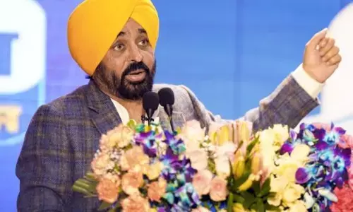 Bhagwant Mann government ਵਿੱਚ ਦੋ ਉਪ ਮੁੱਖ ਮੰਤਰੀਆਂ ਦੀ ਨਿਯੁਕਤੀ ਦੀਆਂ ਅਟਕਲਾਂ ਤੇਜ਼ Bhagwant Mann government ਵਿੱਚ ਦੋ ਉਪ ਮੁੱਖ ਮੰਤਰੀਆਂ ਦੀ ਨਿਯੁਕਤੀ ਦੀਆਂ ਅਟਕਲਾਂ ਤੇਜ਼