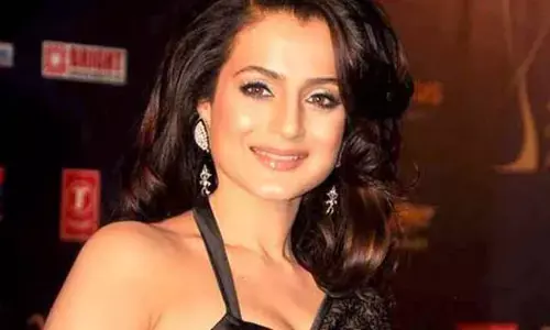 ਫ਼ਿਲਮ ਅਦਾਕਾਰਾ ਅਮੀਸ਼ਾ ਪਟੇਲ ਦੇ ਨਿੱਕਲ਼ੇ ਵਾਰੰਟ