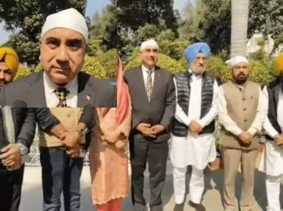 Canadian Member of Parliament ਅਮਰਜੀਤ ਸਿੰਘ ਗਿੱਲ ਹਰਿਮੰਦਰ ਸਾਹਿਬ ਨਤਮਸਤਕ Canadian Member of Parliament ਅਮਰਜੀਤ ਸਿੰਘ ਗਿੱਲ ਹਰਿਮੰਦਰ ਸਾਹਿਬ ਨਤਮਸਤਕ