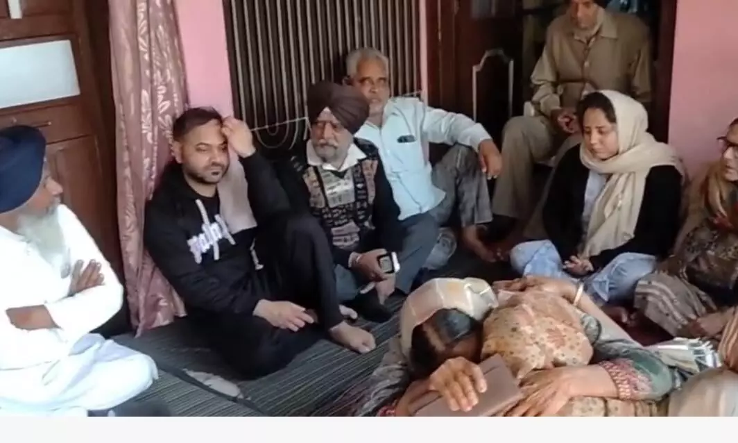 Delhi to Italy ਜਾ ਰਹੇ ਜਹਾਜ਼ ਚ ਪੰਜਾਬੀ ਦੀ ਦਰਦਨਾਕ ਮੌਤ Delhi to Italy ਜਾ ਰਹੇ ਜਹਾਜ਼ ਚ ਪੰਜਾਬੀ ਦੀ ਦਰਦਨਾਕ ਮੌਤ