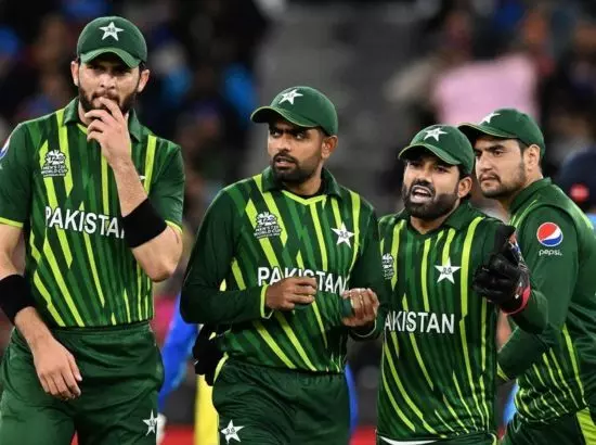 India ਤੋਂ ਹਾਰ ਤੋਂ ਬਾਅਦ Pakistan ਕੈਂਪ ਚ ਹਲਚਲ India ਤੋਂ ਹਾਰ ਤੋਂ ਬਾਅਦ Pakistan ਕੈਂਪ ਚ ਹਲਚਲ