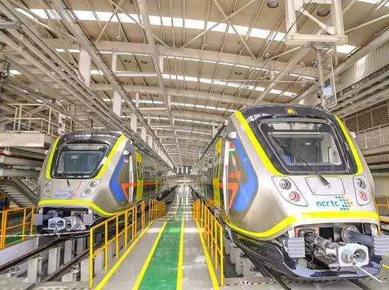 Namo Bharat and Meerut Metro inaugurated: ਪੀਐਮ ਮੋਦੀ ਨੇ ਦਿੱਤਾ 12,930 ਕਰੋੜ ਰੁਪਏ ਦਾ ਤੋਹਫ਼ਾ Namo Bharat and Meerut Metro inaugurated: ਪੀਐਮ ਮੋਦੀ ਨੇ ਦਿੱਤਾ 12,930 ਕਰੋੜ ਰੁਪਏ ਦਾ ਤੋਹਫ਼ਾ
