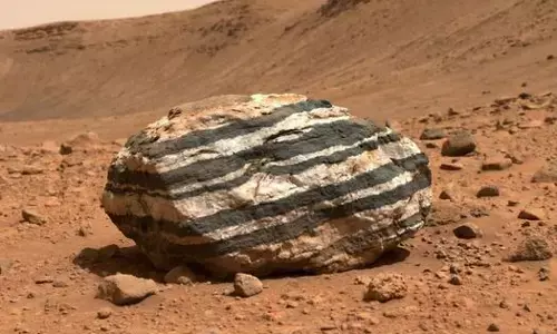 Mars ਤੇ ਮਿਲੀ ਰਹੱਸਮਈ ਜ਼ੈਬਰਾ ਚੱਟਾਨ: ਵਿਗਿਆਨੀ ਹੈਰਾਨ, ਜਾਣੋ ਕੀ ਹੈ ਇਸ ਦਾ ਰਾਜ਼ ?