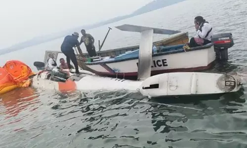 Pawan Hans helicopter ਦੀ ਸਮੁੰਦਰ ਵਿੱਚ Emergency ਲੈਂਡਿੰਗ