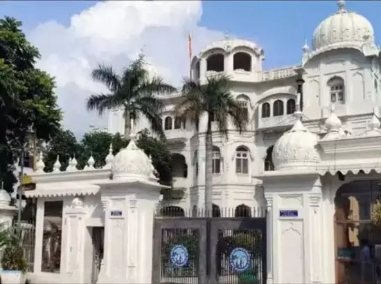 SGPC ਦਫ਼ਤਰ ਵਿੱਚ ਹੁਣ ਨਹੀਂ ਚੱਲਣਗੇ ਪੈਂਟ-ਕਮੀਜ਼: ਡਰੈੱਸ ਕੋਡ ਲਾਜ਼ਮੀ SGPC ਦਫ਼ਤਰ ਵਿੱਚ ਹੁਣ ਨਹੀਂ ਚੱਲਣਗੇ ਪੈਂਟ-ਕਮੀਜ਼: ਡਰੈੱਸ ਕੋਡ ਲਾਜ਼ਮੀ