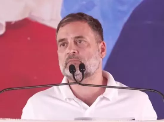 Barnala ਚ Rahul Gandhi ਦੀ ਗਰਜ: ਪ੍ਰਧਾਨ ਮੰਤਰੀ ਨੇ ਟਰੰਪ ਅੱਗੇ ਗੋਡੇ ਟੇਕੇ Barnala ਚ Rahul Gandhi ਦੀ ਗਰਜ: ਪ੍ਰਧਾਨ ਮੰਤਰੀ ਨੇ ਟਰੰਪ ਅੱਗੇ ਗੋਡੇ ਟੇਕੇ