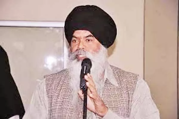 ਭਾਈ ਰਣਜੀਤ ਸਿੰਘ ਨੇ ਬਾਦਲ ਪਰਿਵਾਰ ਤੇ ਲਾਏ ਦੋਸ਼, ਕਿਹਾ– ਕੇਂਦਰ ਸਰਕਾਰ SGPC ਦੀਆਂ ਜ਼ਮੀਨਾਂ ਵੇਚ ਰਹੀ ਭਾਈ ਰਣਜੀਤ ਸਿੰਘ ਨੇ ਬਾਦਲ ਪਰਿਵਾਰ ਤੇ ਲਾਏ ਦੋਸ਼, ਕਿਹਾ– ਕੇਂਦਰ ਸਰਕਾਰ SGPC ਦੀਆਂ ਜ਼ਮੀਨਾਂ ਵੇਚ ਰਹੀ