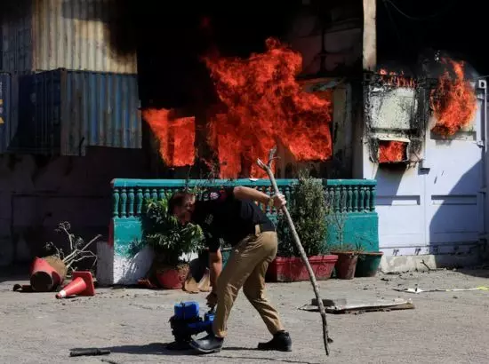 US embassy ਤੇ ਹਮਲਾ, ਗੋਲੀਬਾਰੀ ਚ 8 ਹਲਾਕ US embassy ਤੇ ਹਮਲਾ, ਗੋਲੀਬਾਰੀ ਚ 8 ਹਲਾਕ
