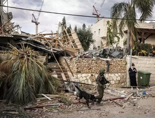 Revenge for Khameneis death: ਈਰਾਨ ਨੇ ਇਜ਼ਰਾਈਲ ਅਤੇ ਅਮਰੀਕੀ ਠਿਕਾਣਿਆਂ ਤੇ ਦਾਗੀਆਂ ਮਿਜ਼ਾਈਲਾਂ Revenge for Khameneis death: ਈਰਾਨ ਨੇ ਇਜ਼ਰਾਈਲ ਅਤੇ ਅਮਰੀਕੀ ਠਿਕਾਣਿਆਂ ਤੇ ਦਾਗੀਆਂ ਮਿਜ਼ਾਈਲਾਂ