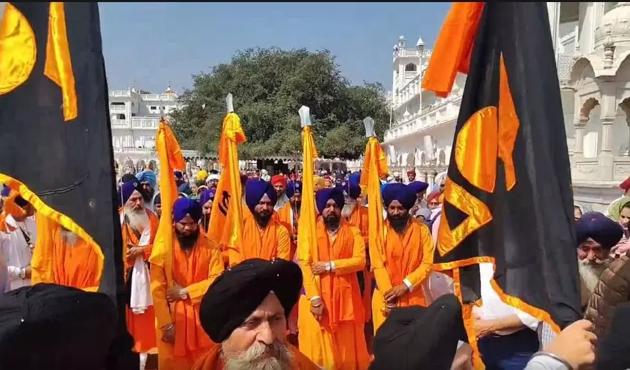 ਹੋਲੇ-ਮਹੱਲੇ ਮੌਕੇ Sri Akal Takht Sahib ਤੋਂ ਅਲੌਕਿਕ ਨਗਰ ਕੀਰਤਨ ਸਜਾਇਆ ਗਿਆ ਹੋਲੇ-ਮਹੱਲੇ ਮੌਕੇ Sri Akal Takht Sahib ਤੋਂ ਅਲੌਕਿਕ ਨਗਰ ਕੀਰਤਨ ਸਜਾਇਆ ਗਿਆ